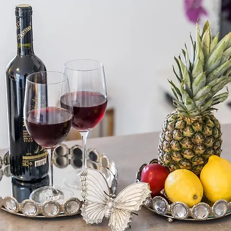 Ratac Lobrovic With Private And Beautiful Sunset Слано